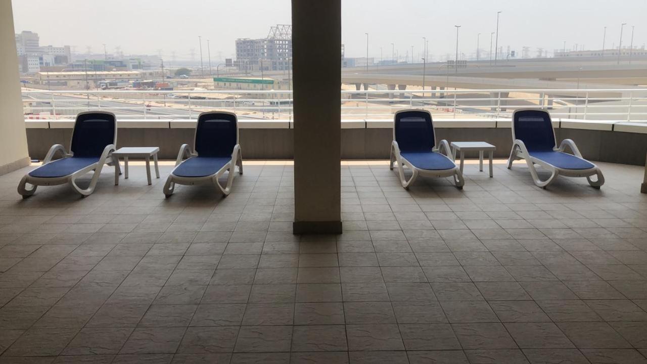 Cozy 2Bhk Near To Dmcc Metro Station -505 Apartment Dubai Ngoại thất bức ảnh